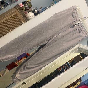 Vuori performance joggers